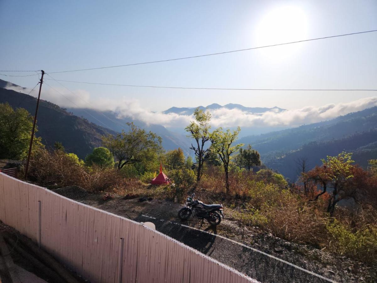 Pahaadi Dhun Homestay Chamba  エクステリア 写真