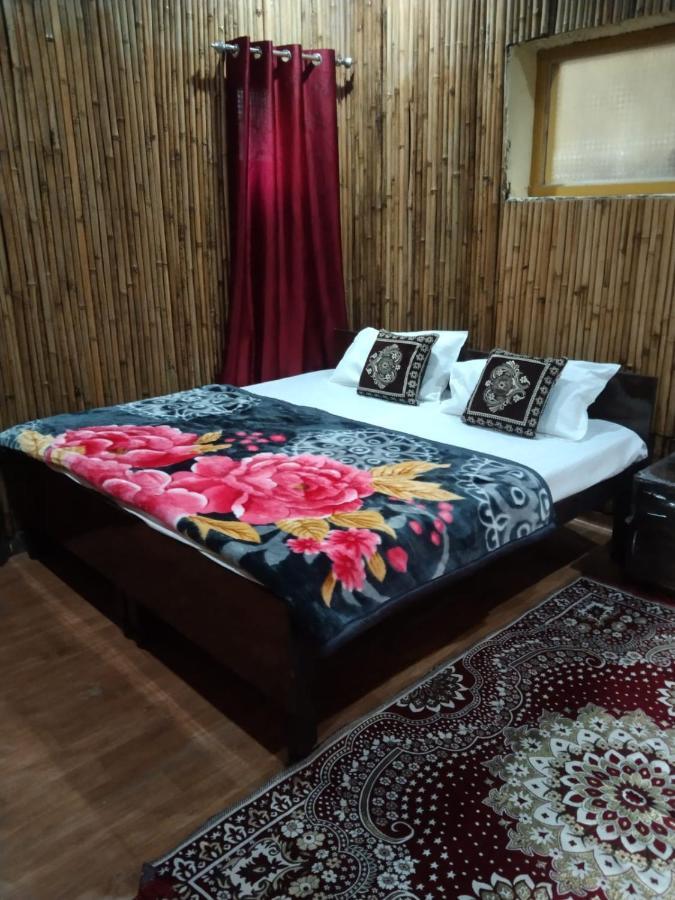 Pahaadi Dhun Homestay Chamba  エクステリア 写真
